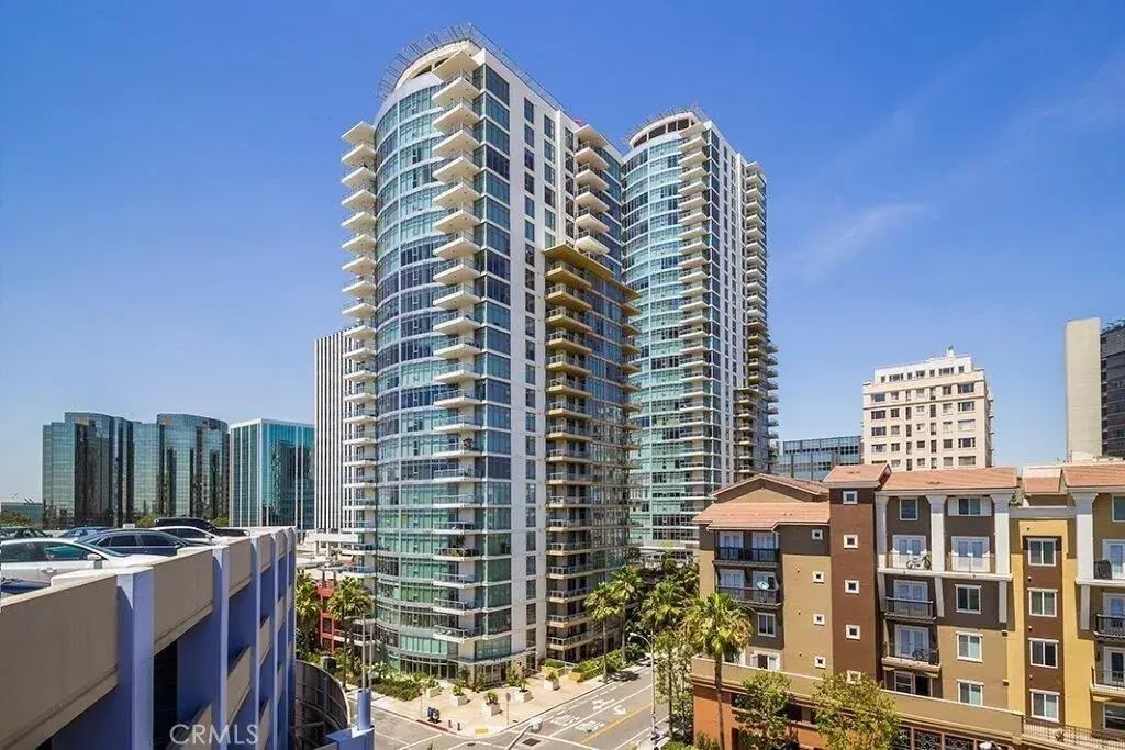 411 W Seaside Way 703, Long Beach