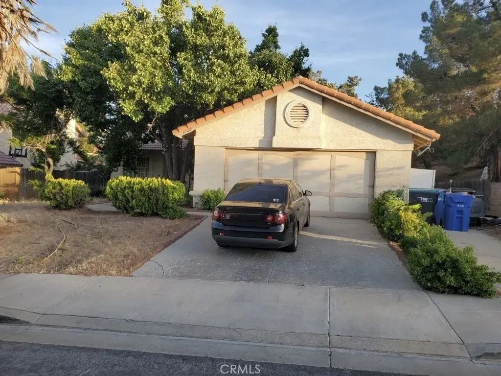 3160 Crowne Drive, Palmdale
