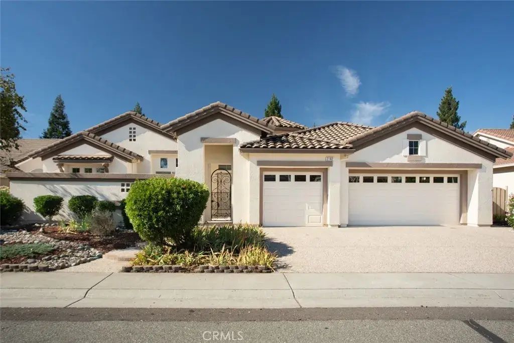 2182 Pebblestone Lane, Lincoln