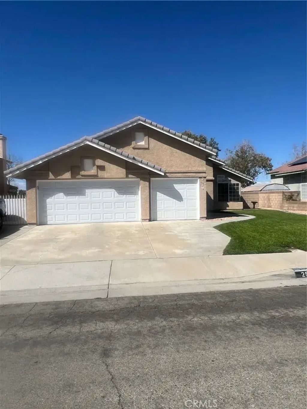 2519 E Lingard Street, Lancaster