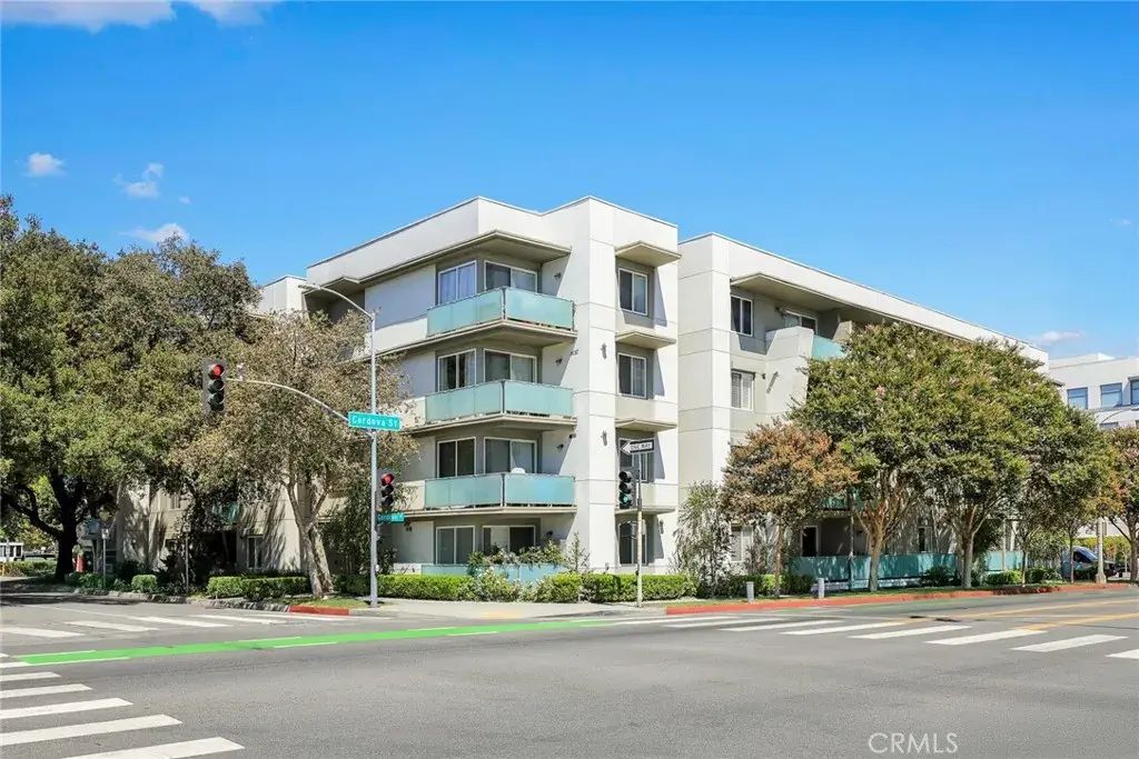 160 S Hudson Avenue 311, Pasadena