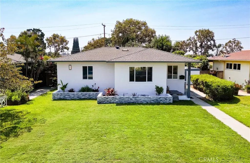 10523 Memphis Avenue, Whittier