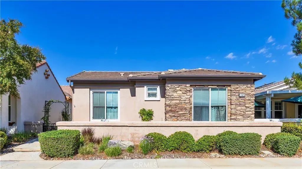245 Glenview Lane, Hemet