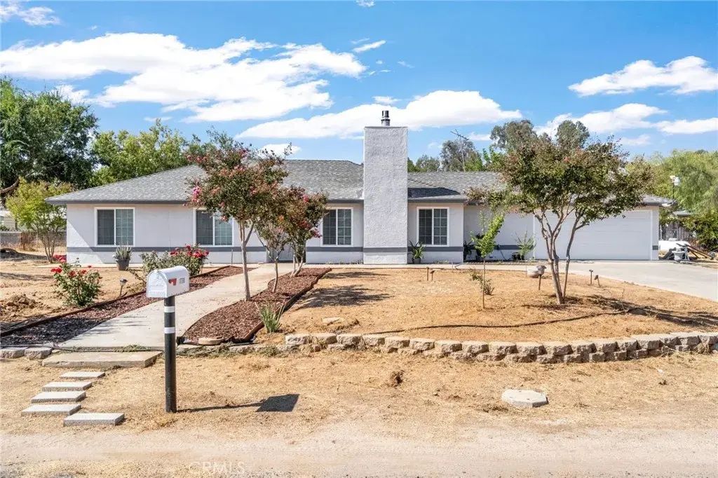 17768 Brook Drive East, Madera