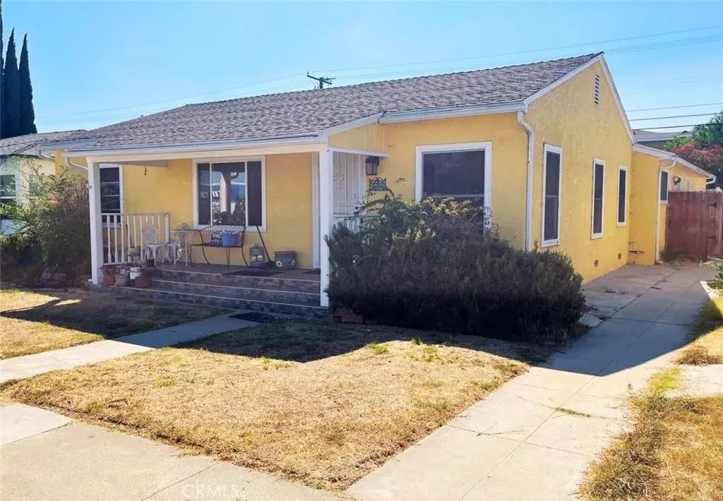 3829 Cherry Avenue, Long Beach
