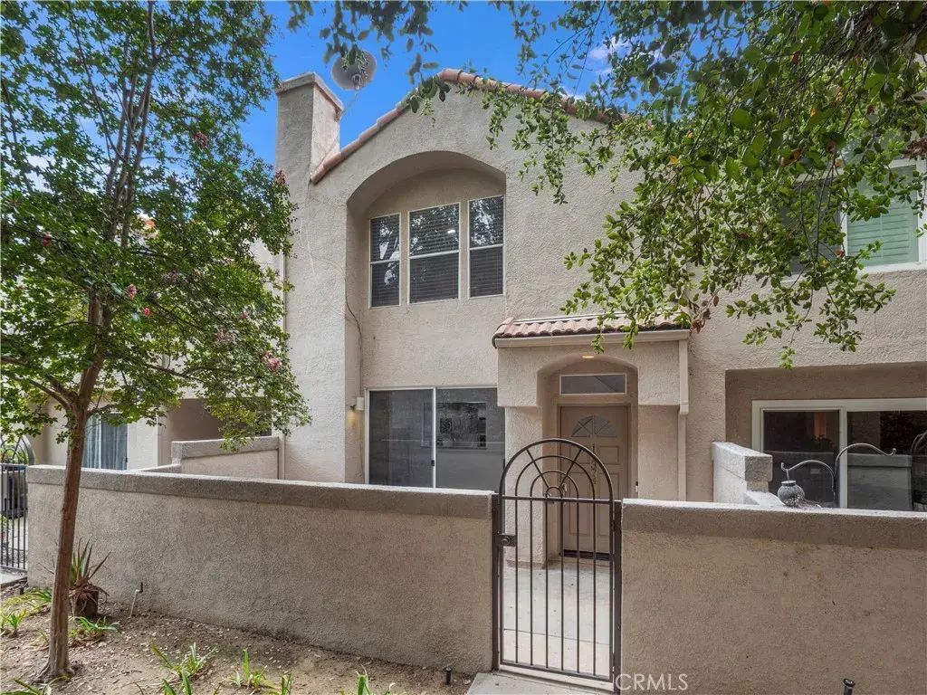 11374 Old Ranch Circle, Chatsworth
