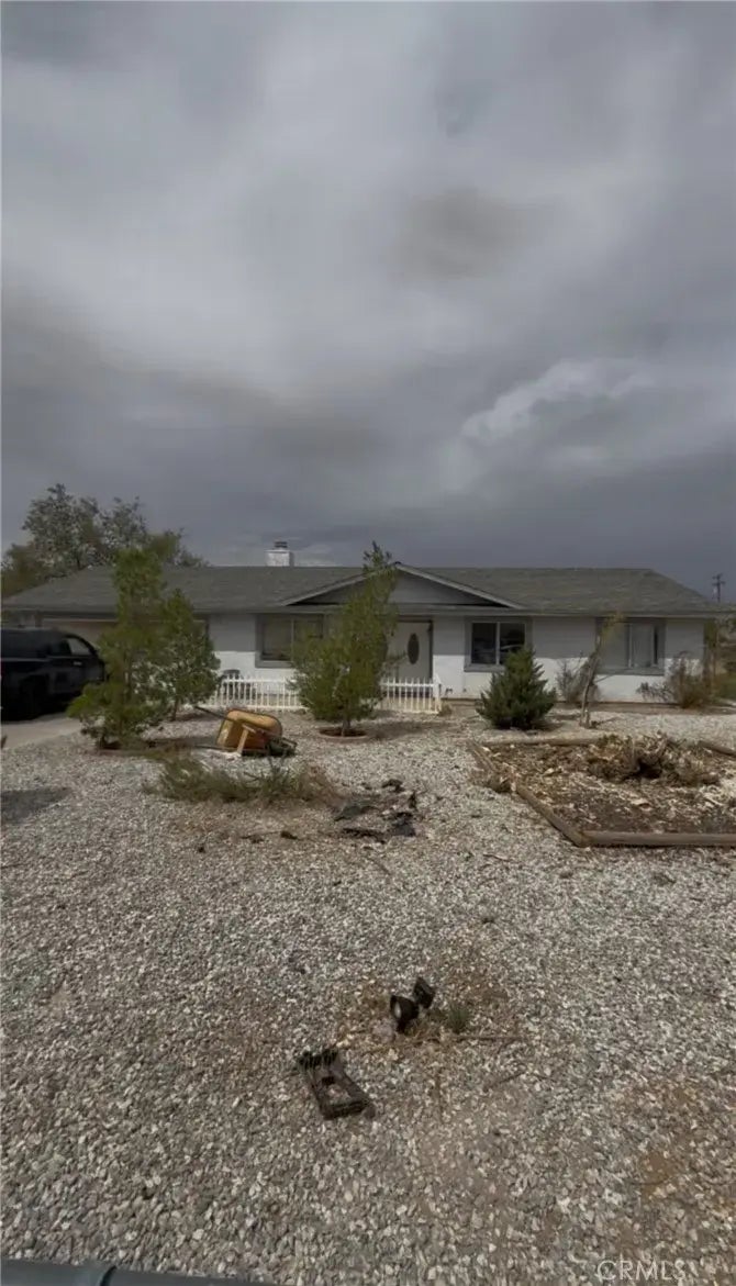 21826 Jelan Avenue, Apple Valley