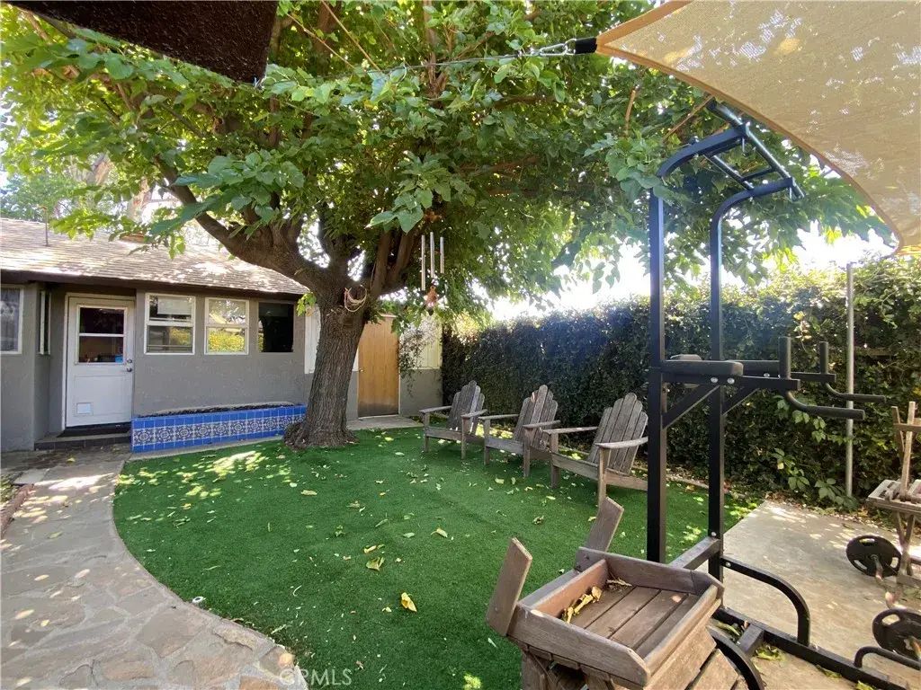 11748 Douglas, Yucaipa
