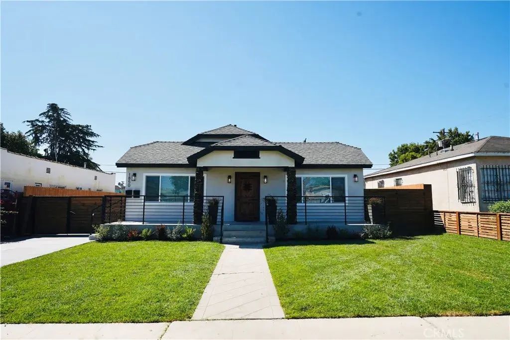 1850 80th Street, Los Angeles