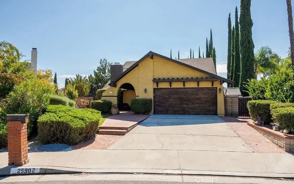 25902 Matel Road, Valencia