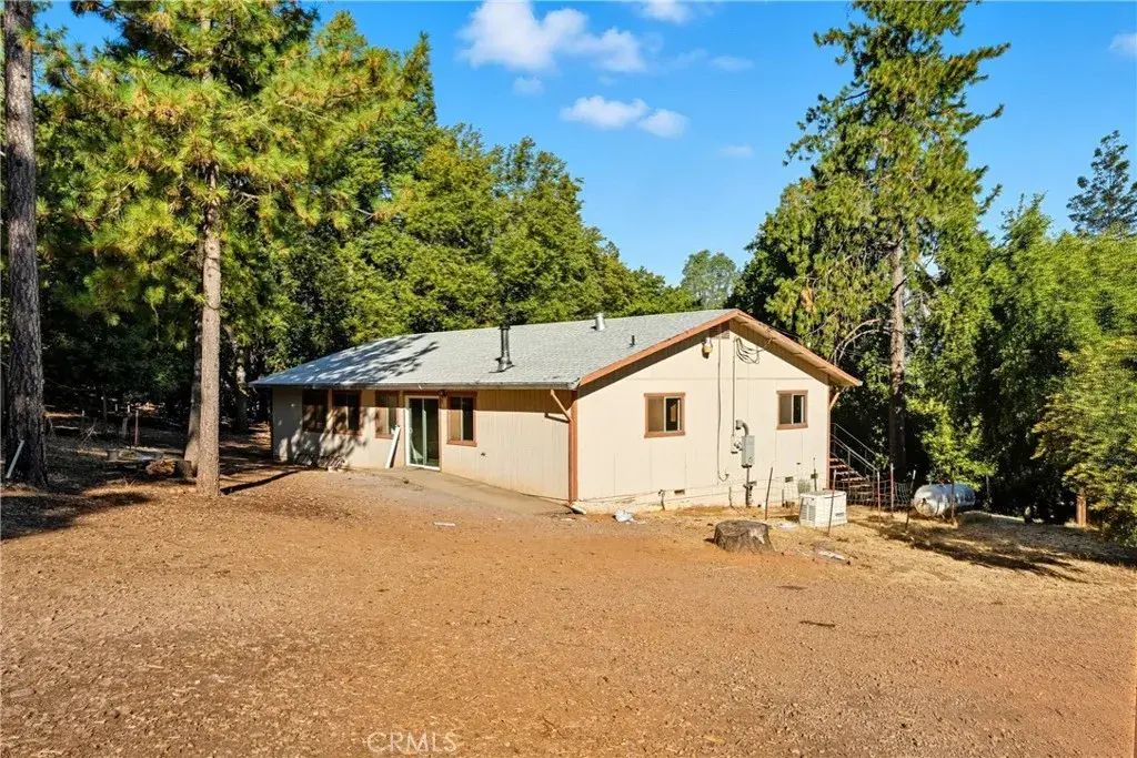 13028 Riata Road, Lower Lake