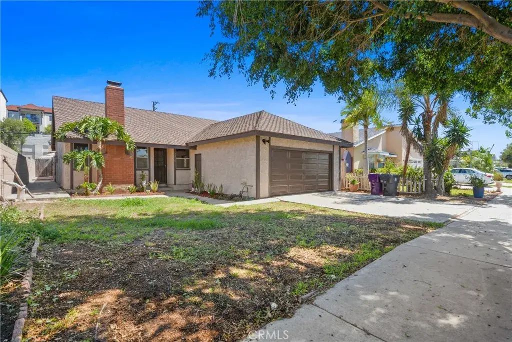 3214 Locust Avenue, Long Beach