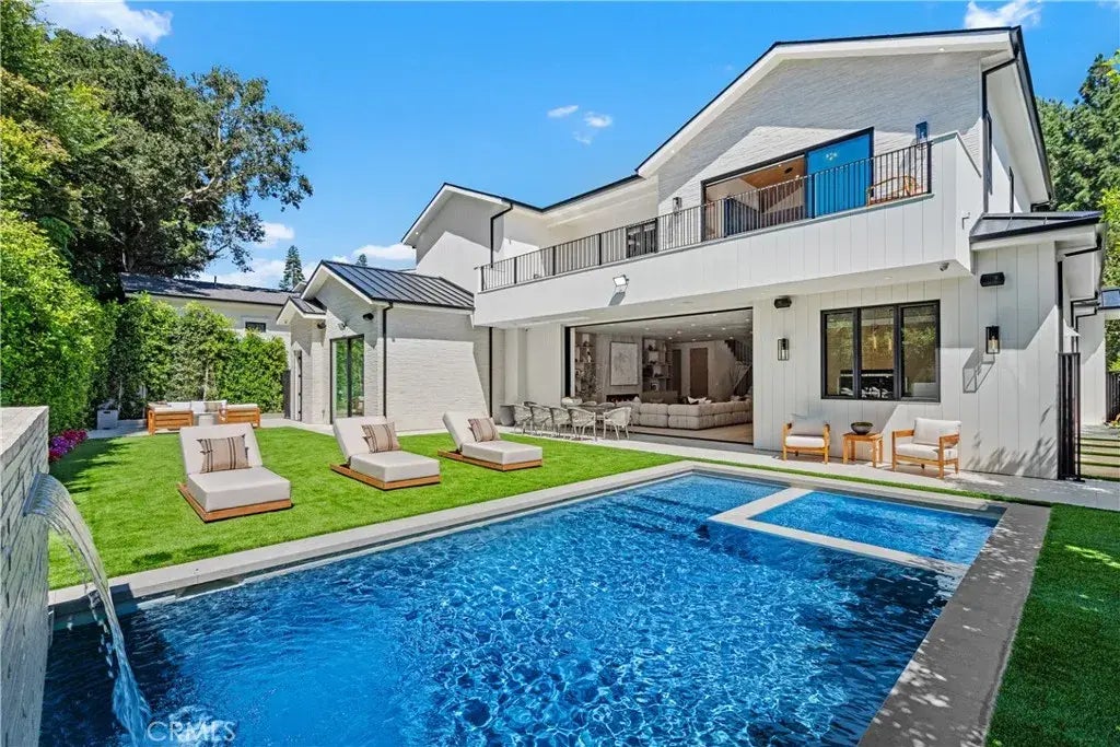 315 Veteran Ave, Los Angeles