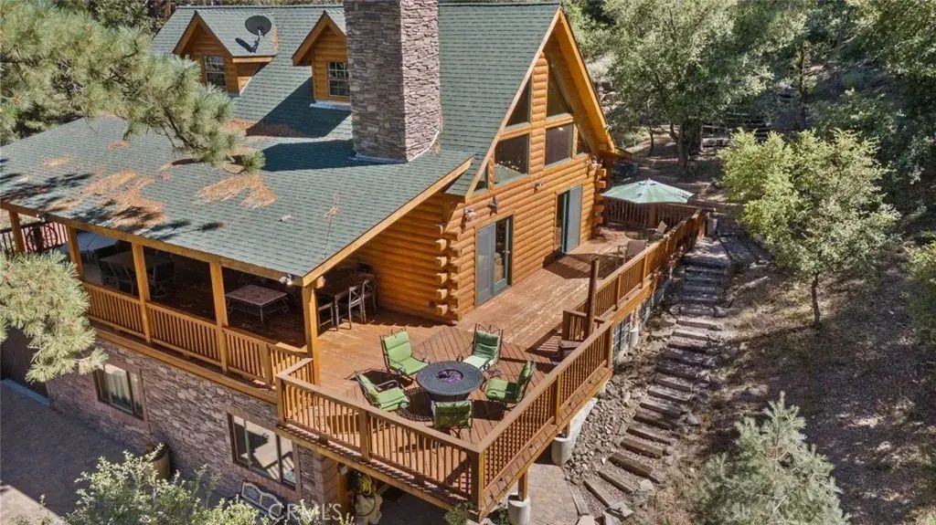 1613 Freeman Drive, Pine Mountain Club