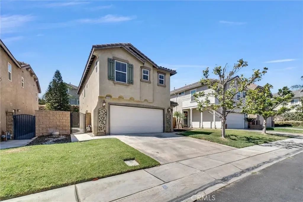 5729 Mapleview Drive, Jurupa Valley