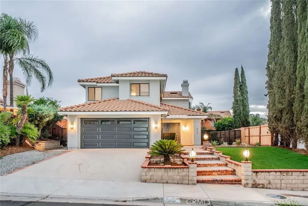 567 Eaton Street, Corona