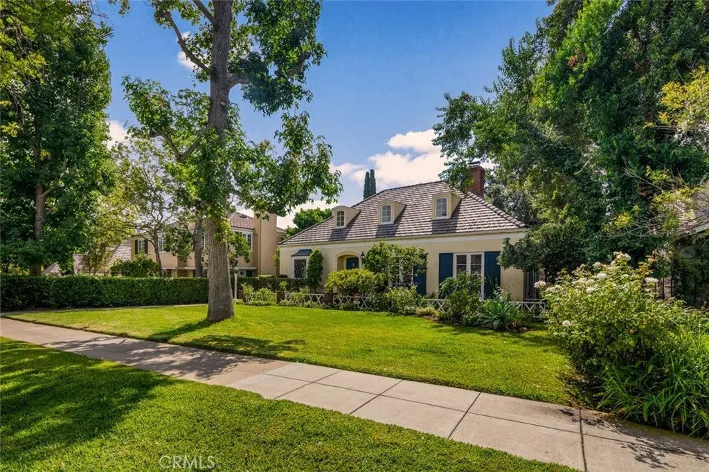 2370 Melville Drive, San Marino