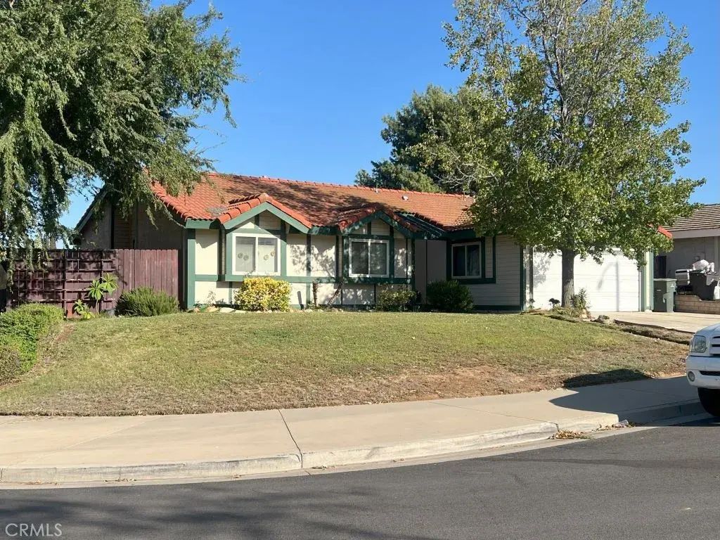 6393 Edison Court, Riverside