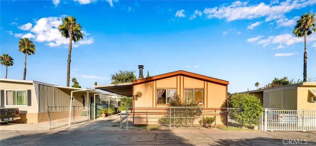 1401 W 9th 75, Pomona