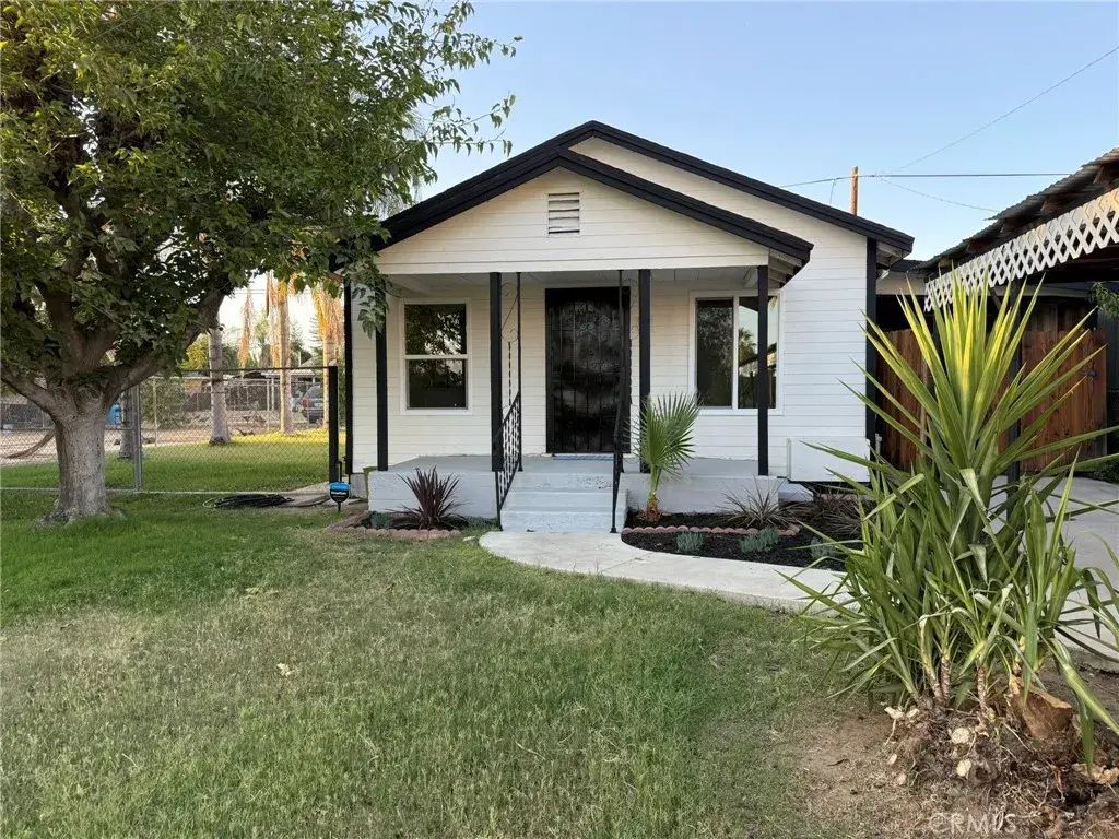 2634 Center Street, Bakersfield