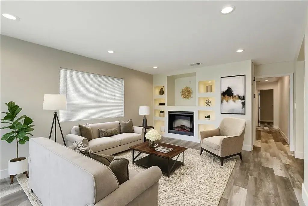 402 E Glendale Drive, Orange