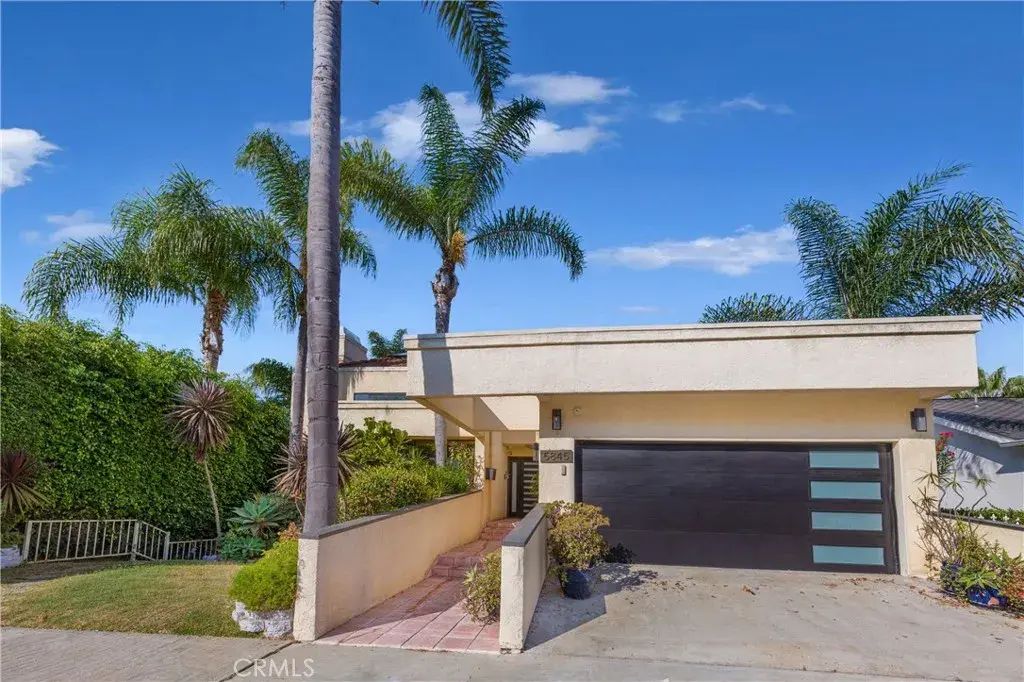 5845 S Mansfield Avenue, Los Angeles