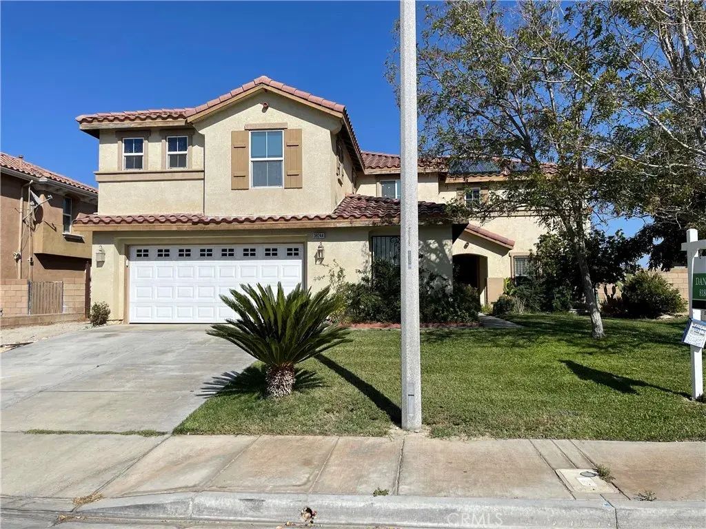 38244 Armstrong Drive, Palmdale