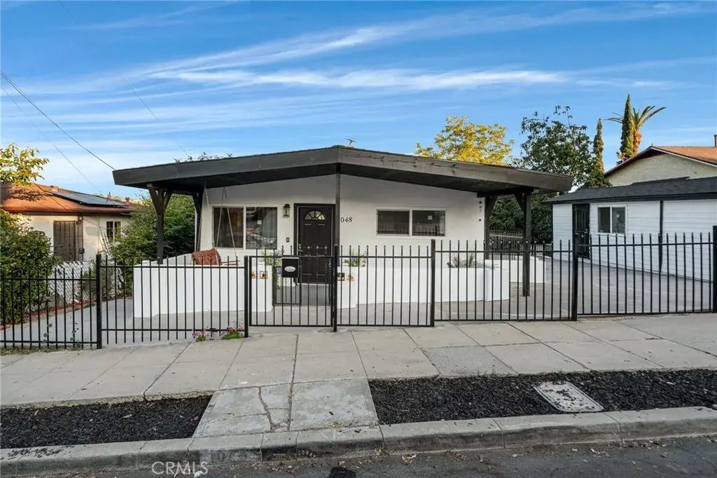 1048 Dexter Street, Los Angeles