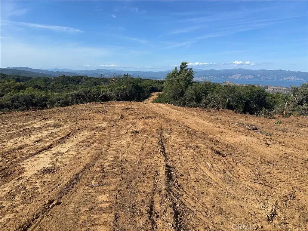 13884 Adobe Creek Rd, Lakeport