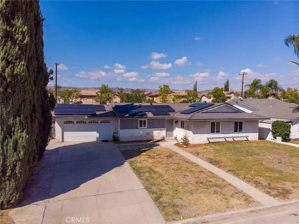 233 E Bonita Dr., Simi Valley