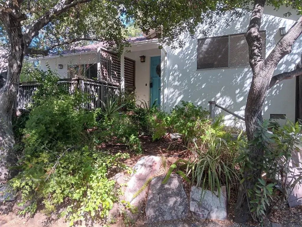4356 Tosca Road, Woodland Hills