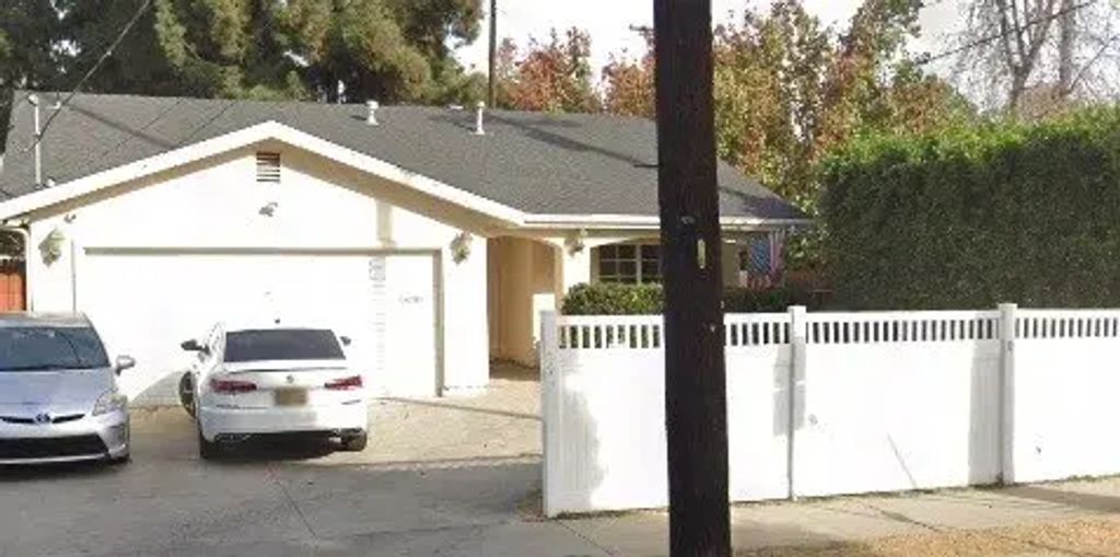 14703 Archwood Street, Van Nuys