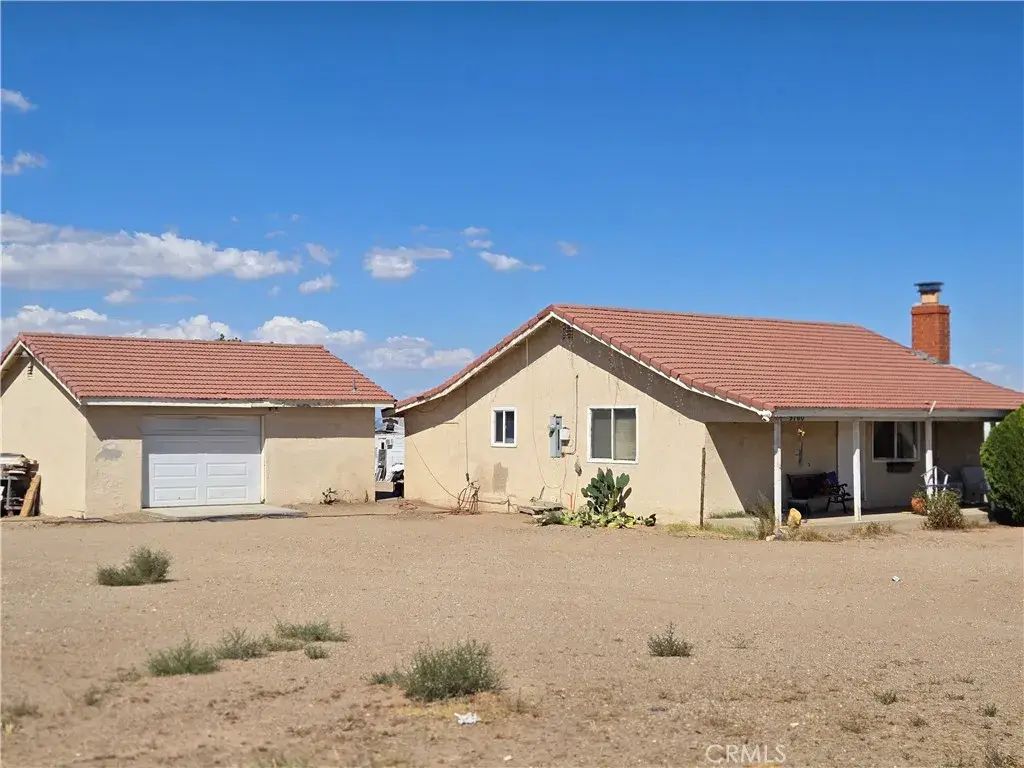 9760 Phelan Road, Oak Hills