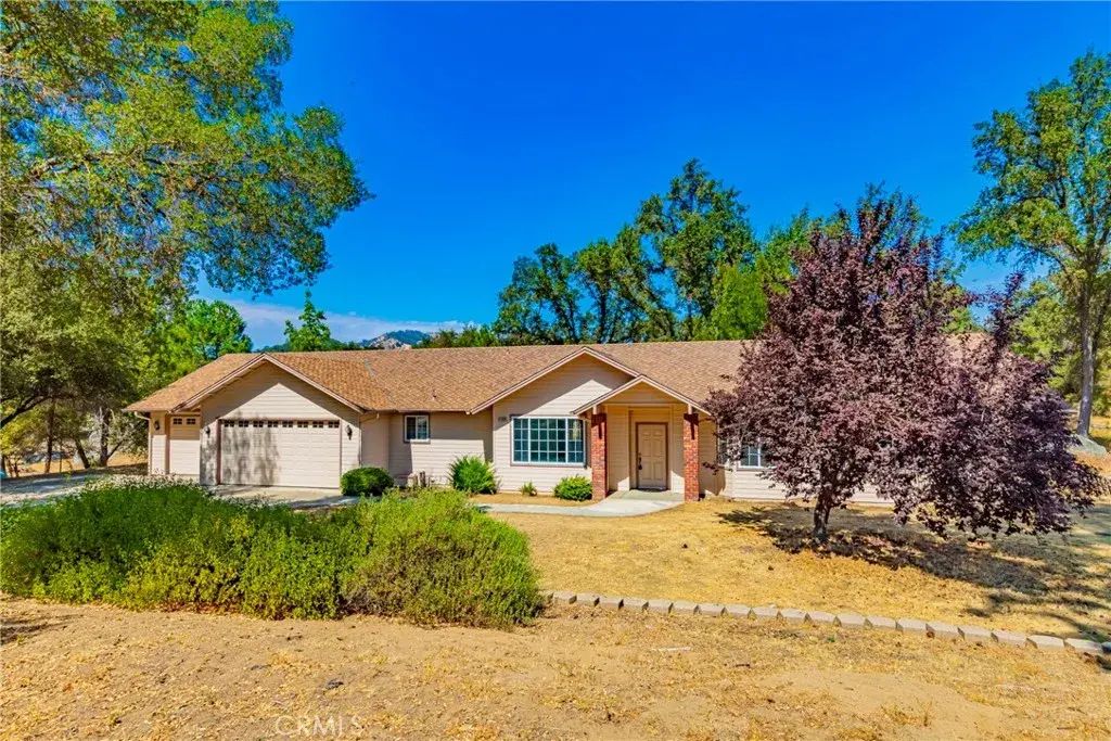 41028 Shandee Lane, Ahwahnee