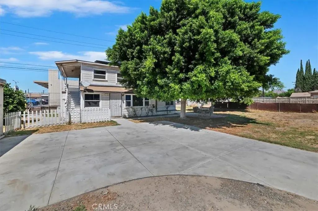 3713 Packard Street, Jurupa Valley