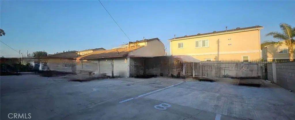 1261 W 139th Street, Gardena