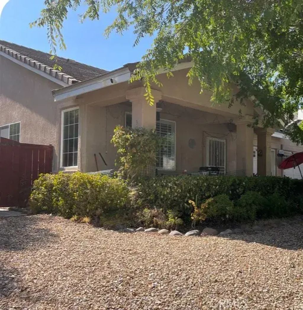 42307 Wild Mustang Road, Murrieta