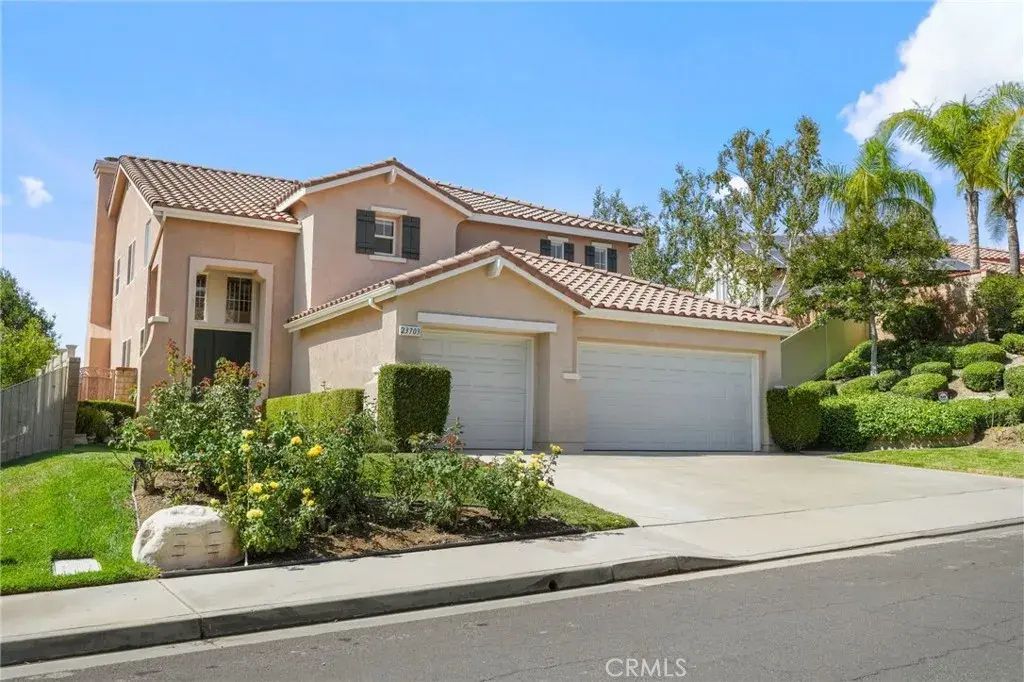 23703 Oak Circle, Newhall