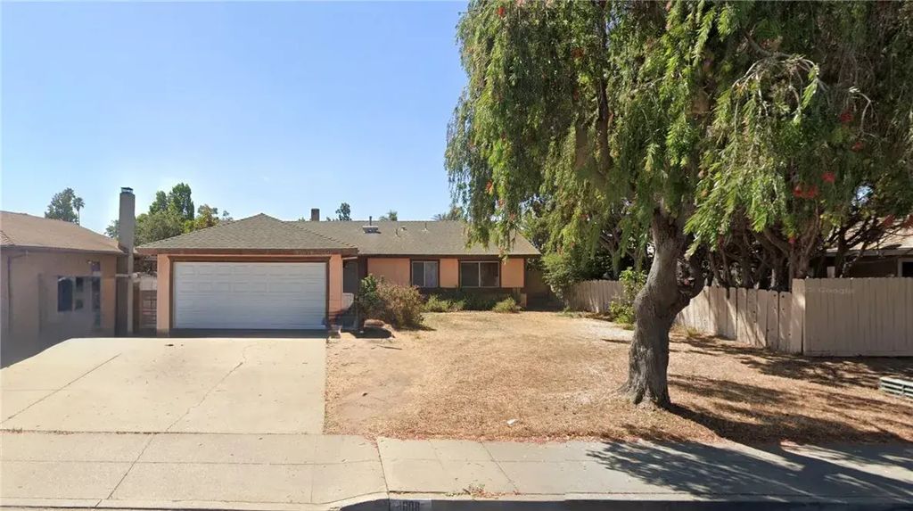 808 Moss Court, Santa Maria