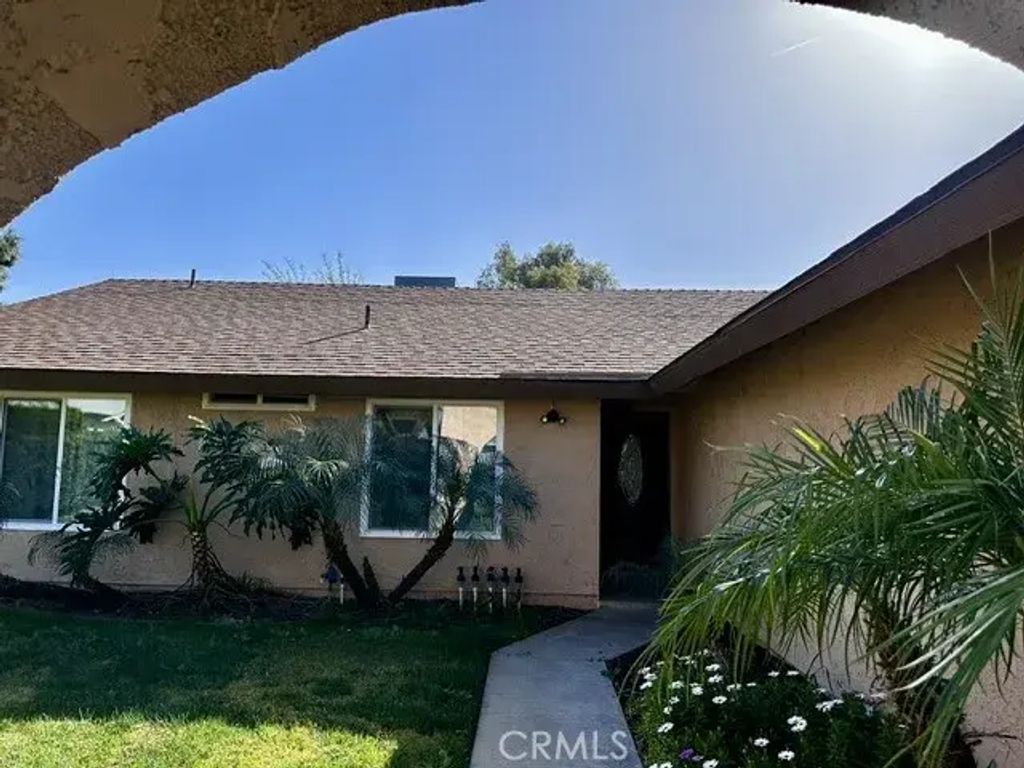 1050 Athena Court, Riverside