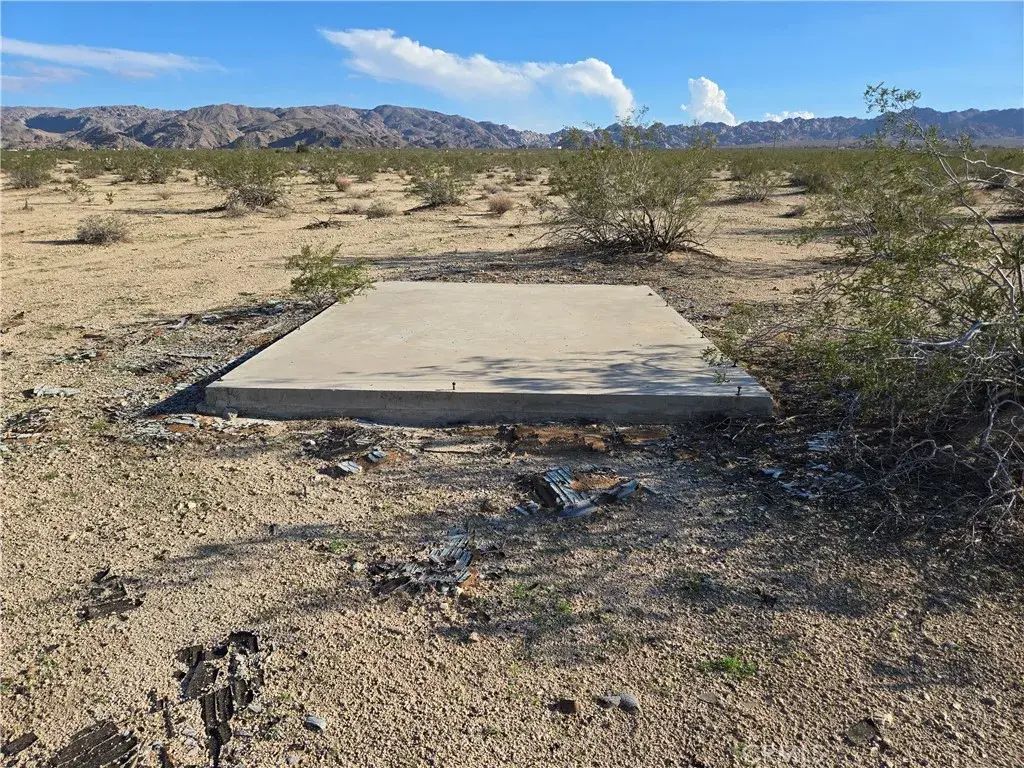 5440 Shoshone Valley, 29 Palms
