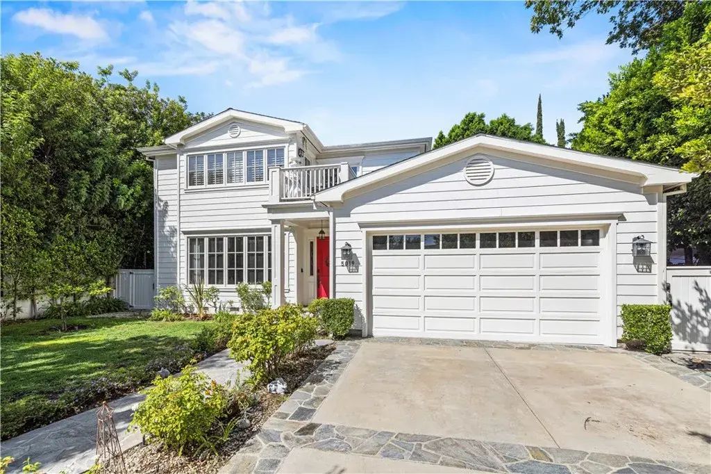 5019 Gaviota, Encino