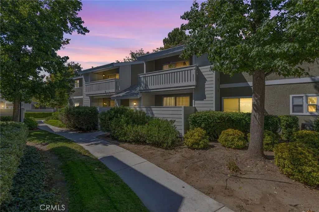 27643 Susan Beth Way G, Saugus