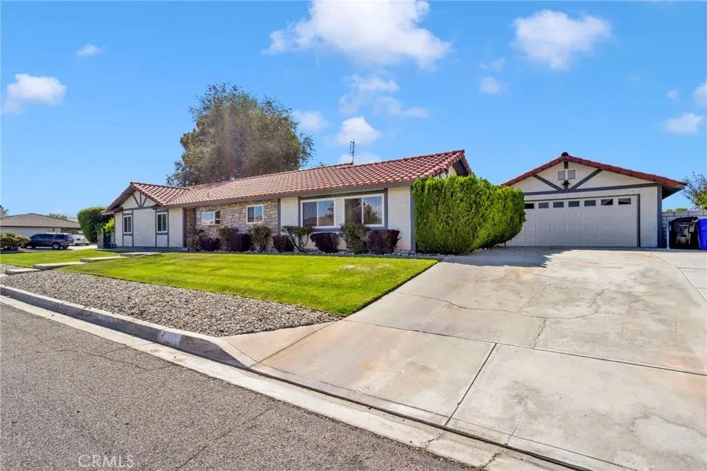 26600 Corona Drive, Helendale
