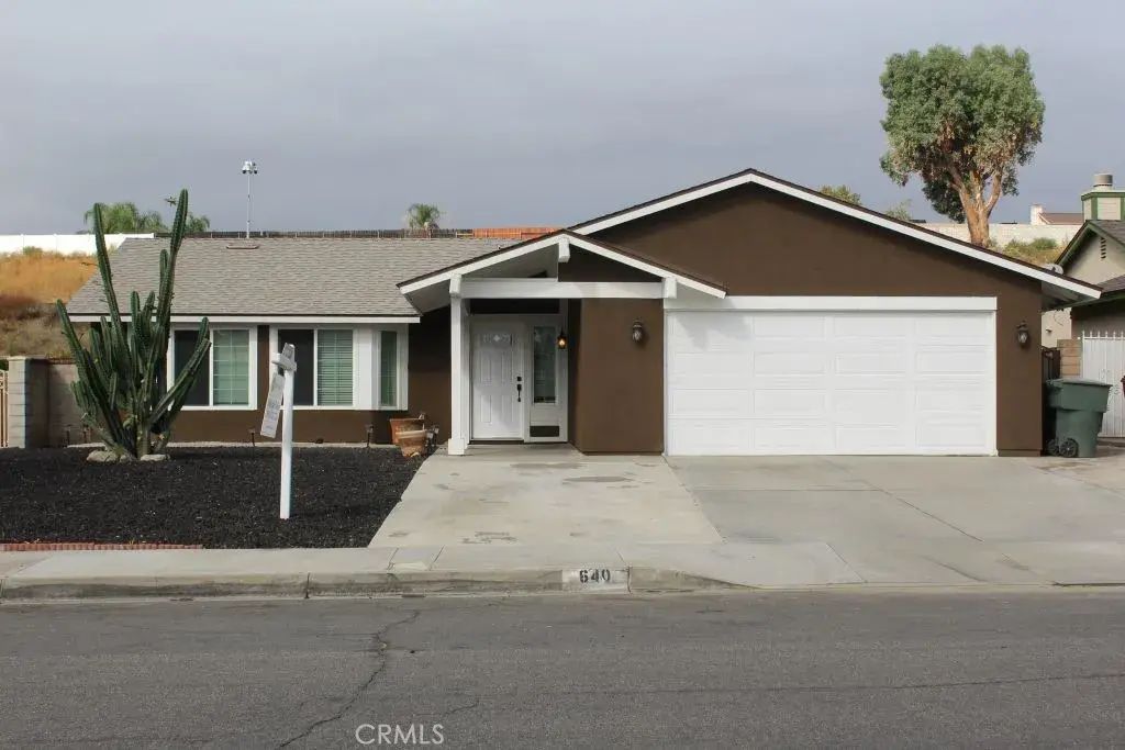 640 San Carlo Ave, Colton