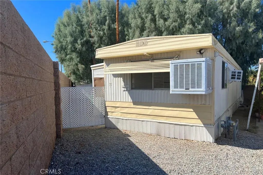 70210 Hwy 111 35, Rancho Mirage