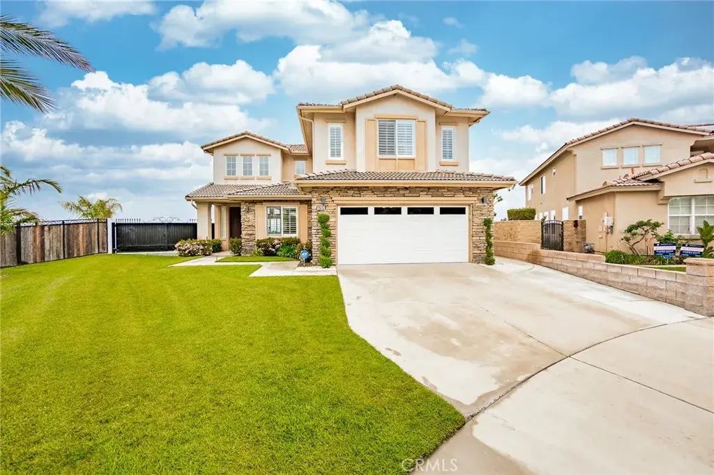 2515 Camino Del Plata, Corona
