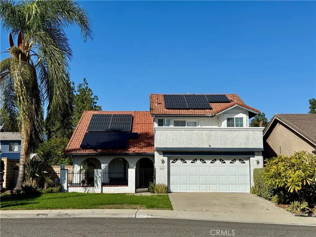21 N Slope Lane, Pomona
