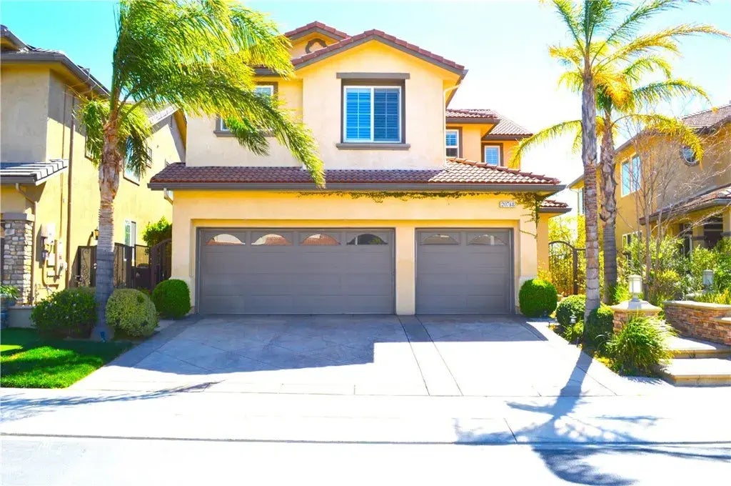 20748 Campania Lane, Porter Ranch