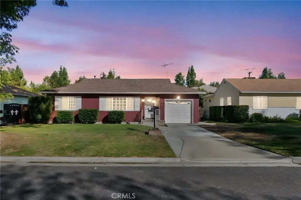 7851 Willow Avenue, Riverside